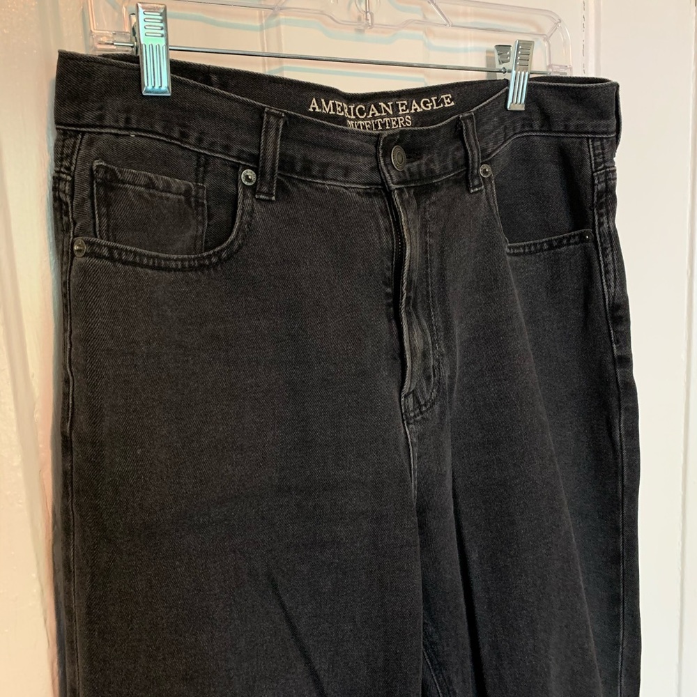 American Eagle Mom Jean